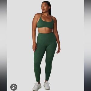 Crop Shop Boutique Basil 🌿 Fade leggings Xsmall
